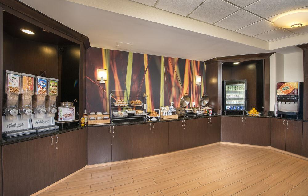Springhill Raleigh-durham Airport/research Triangle Park 3*