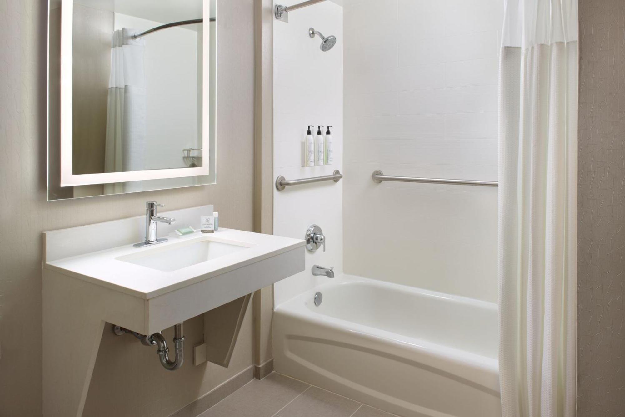 Springhill Raleigh-durham Airport/research Triangle Park 3*