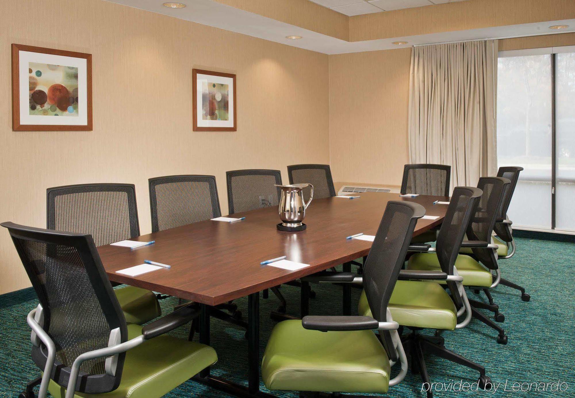 Hotel Springhill Raleigh-durham Airport/research Triangle Park 3*